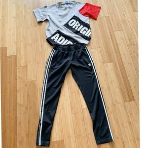 Sweatsuit-Adidas Originals Sweatshirt and pants
